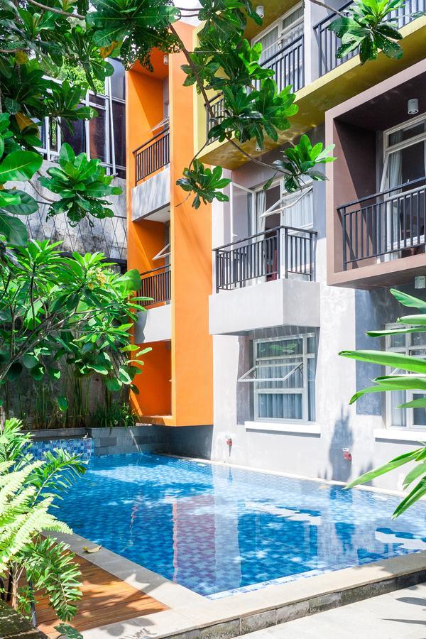 Griya Regato Jakarta Exterior photo