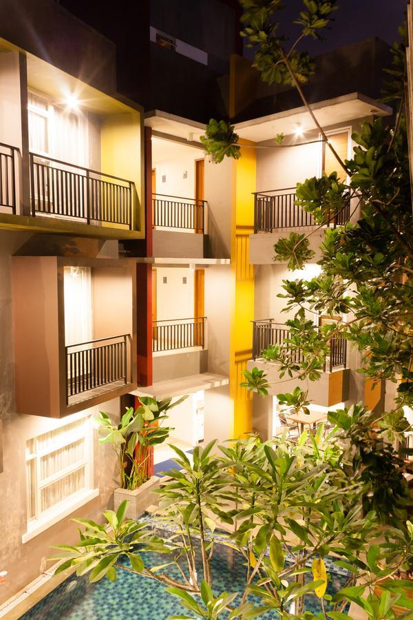 Griya Regato Jakarta Exterior photo