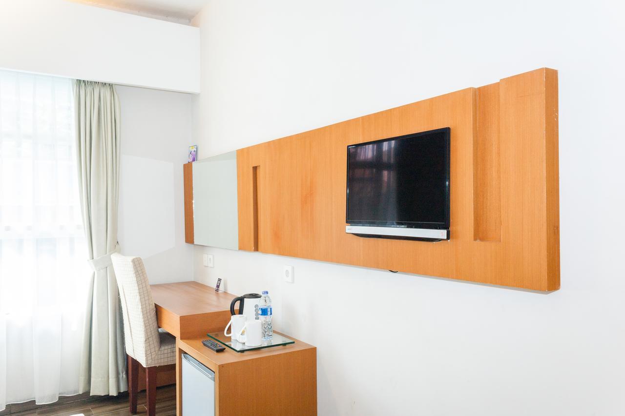 Griya Regato Jakarta Room photo